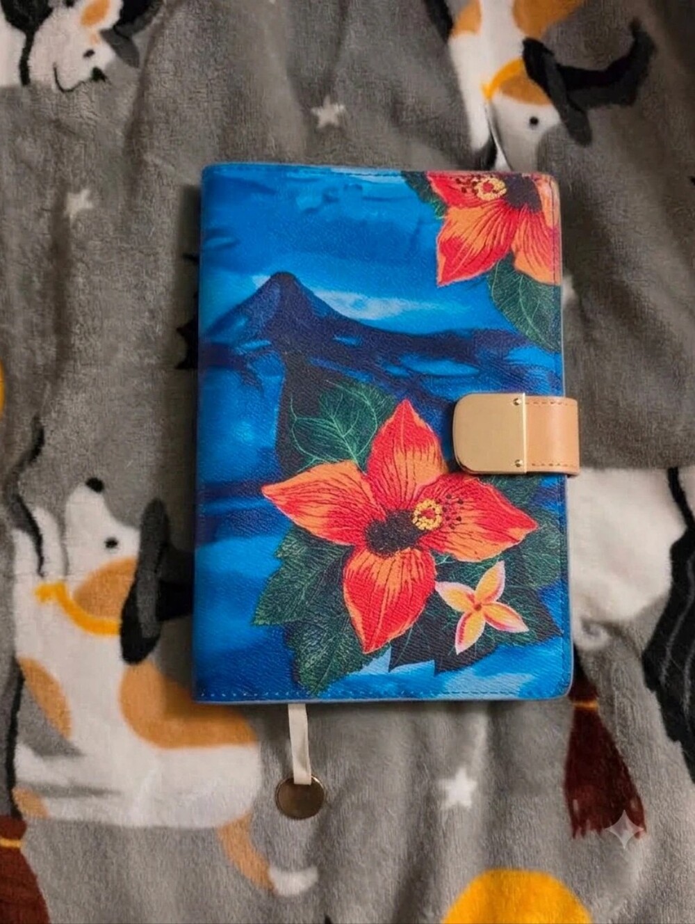 Tropical themed notebook w gold lock